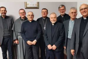 Gruppenbild: Treffen der Russischen Bischofskonferenz in St. Petersburg.