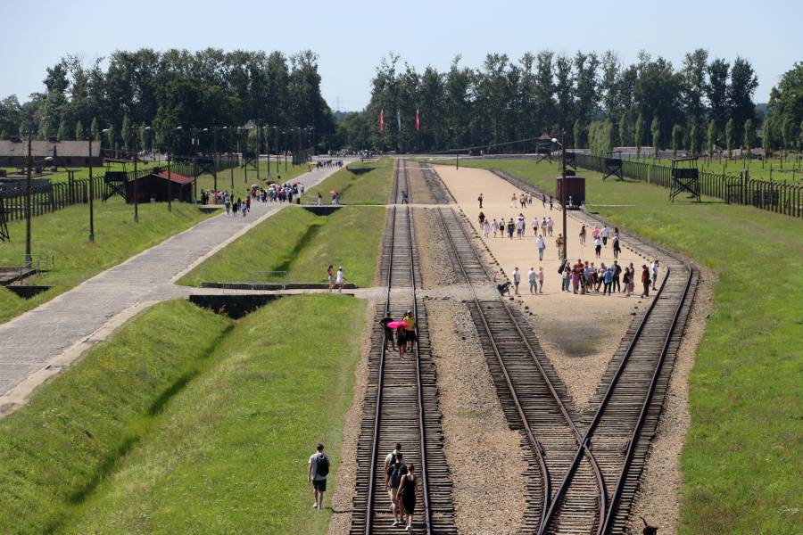 Die Selektionsrampe in Auschwitz-Birkenau